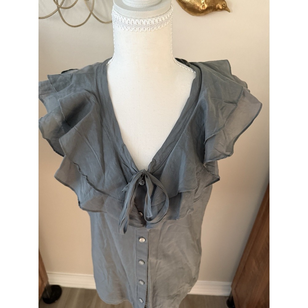 Banana Republic Cotton Silk Ruffle Blouse Gray Sleeveless Tie Neck XS Top - Picture 2 of 8